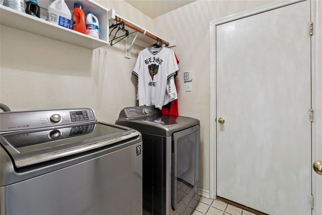 5600 Buckskin Drive, The Colony, TX 75056