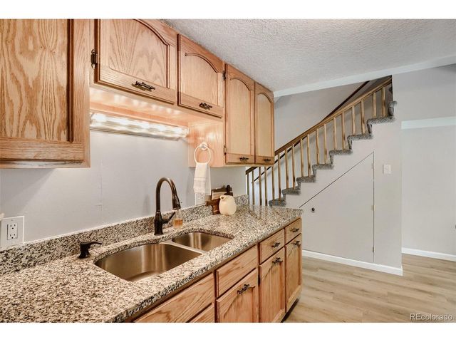 9925 W 20th Ave 19, Lakewood, CO 80215