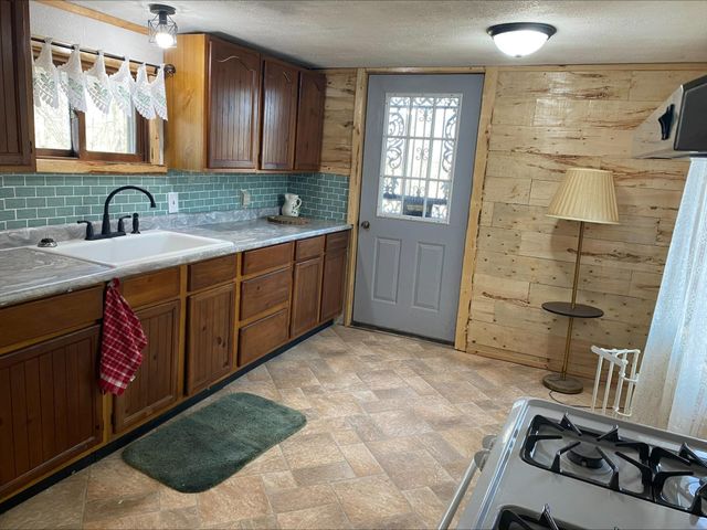 6263 381st Avenue NW, Dalbo, MN 55017