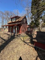 6263 381st Avenue NW, Dalbo, MN 55017