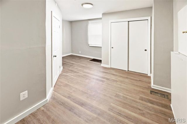 251 Wachtel Avenue, St Louis, MO 63125