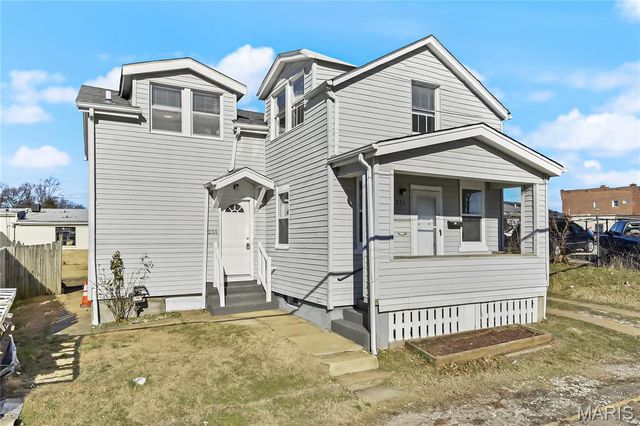 251 Wachtel Avenue, St Louis, MO 63125