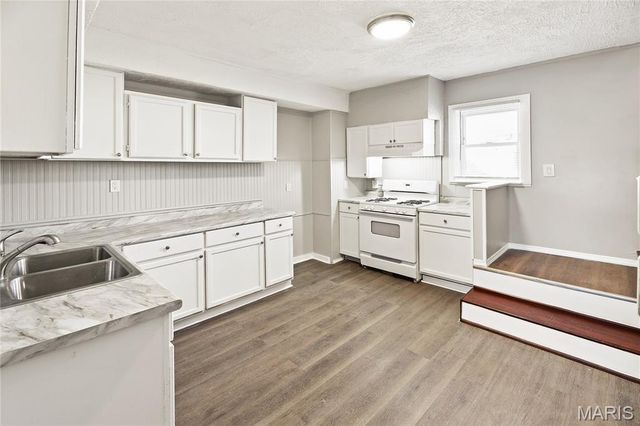 251 Wachtel Avenue, St Louis, MO 63125