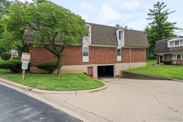 1051 Lafayette Court, Collinsville, IL 62234