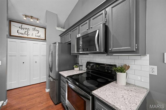 8599 Stone Mountain Court, Pevely, MO 63070