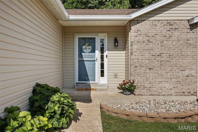 8599 Stone Mountain Court, Pevely, MO 63070