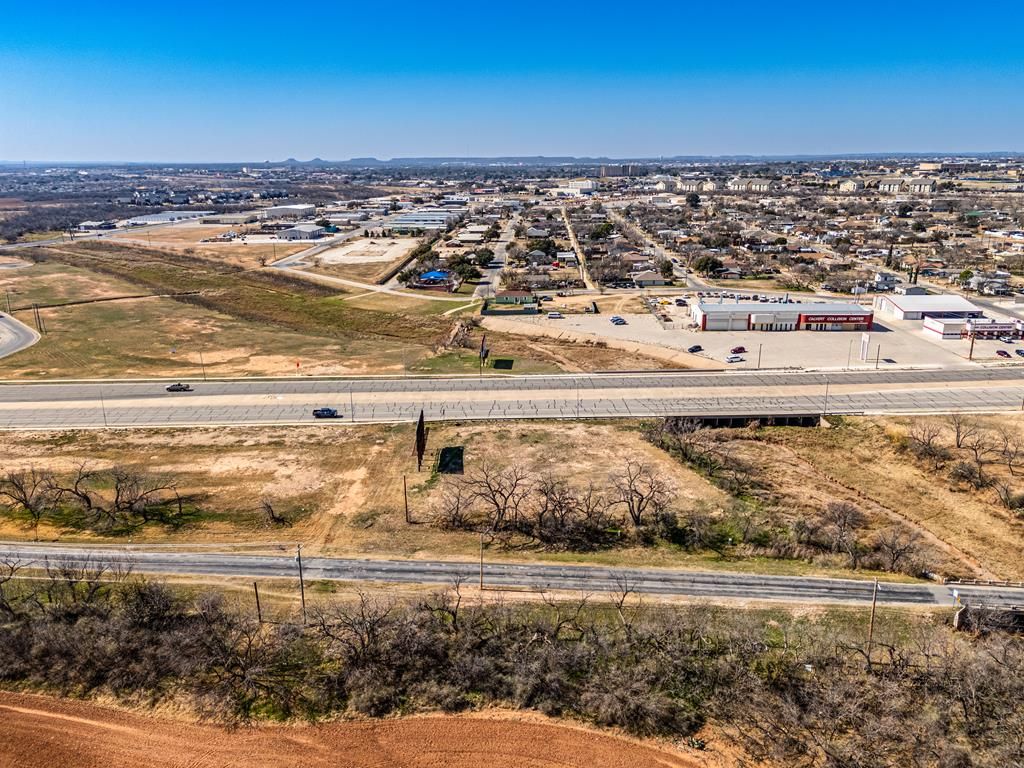 Image 4 of property listing at 0 S Hwy 87, San Angelo, TX 76903