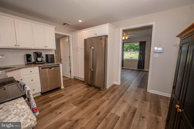160 HIGHLAND RD, Schwenksville, PA 19473