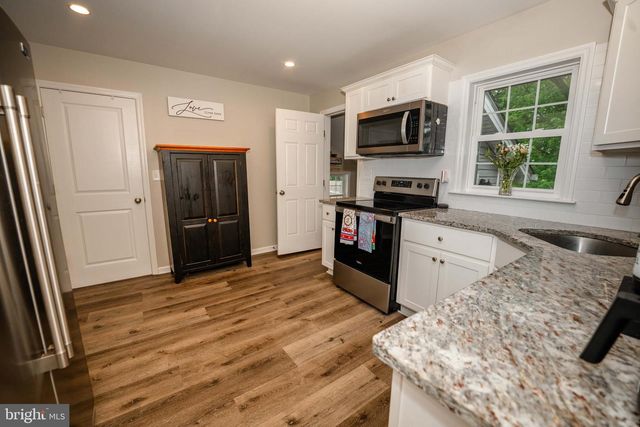 160 HIGHLAND RD, Schwenksville, PA 19473