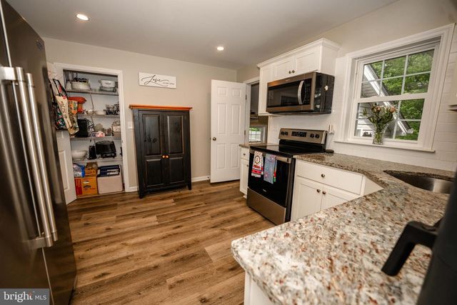 160 HIGHLAND RD, Schwenksville, PA 19473