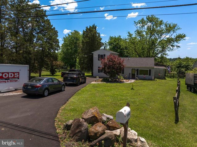 160 HIGHLAND RD, Schwenksville, PA 19473