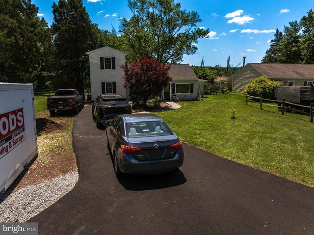 160 HIGHLAND RD, Schwenksville, PA 19473