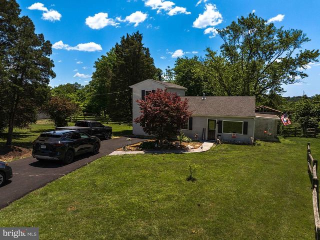 160 HIGHLAND RD, Schwenksville, PA 19473
