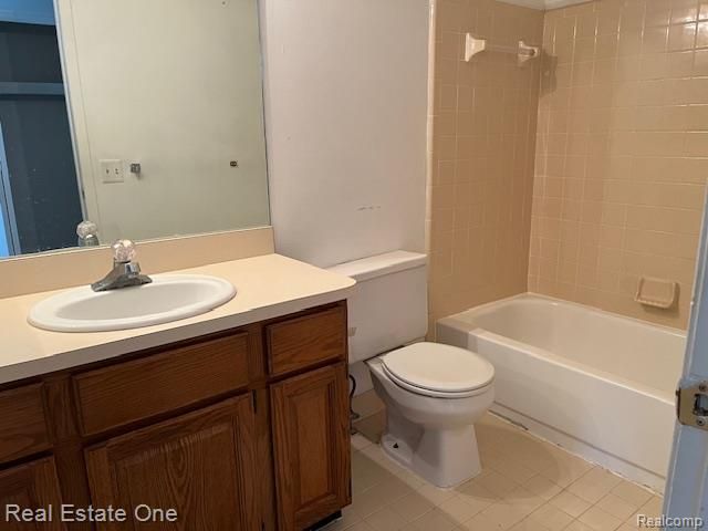 7147 Elmhurst, West Bloomfield, MI 48322