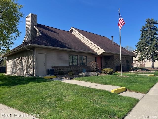 7147 Elmhurst, West Bloomfield, MI 48322