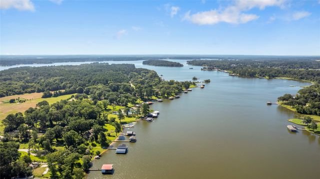 15460 McElroy Road, Whitehouse, TX 75791