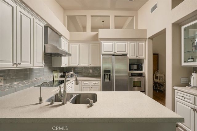 459 S San Vicente Lane, Anaheim Hills, CA 92807