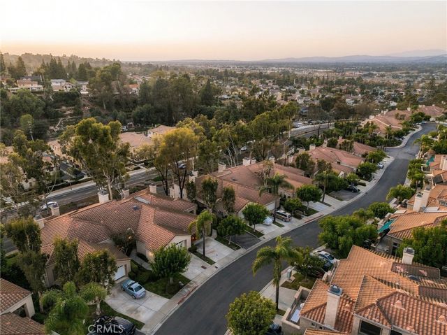 459 S San Vicente Lane, Anaheim Hills, CA 92807
