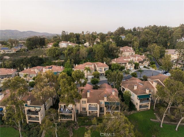 459 S San Vicente Lane, Anaheim Hills, CA 92807
