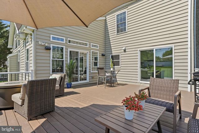 276 HAMPTON DR, Langhorne, PA 19047