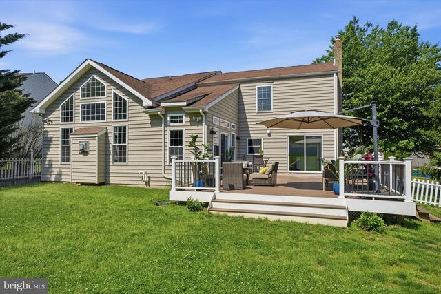 276 HAMPTON DR, Langhorne, PA 19047