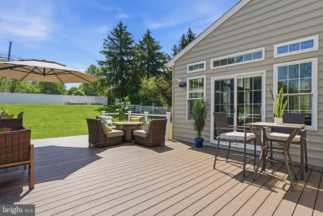 276 HAMPTON DR, Langhorne, PA 19047