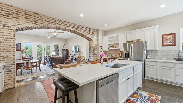 210 Jeff Vaughn, Blanco, TX 78606