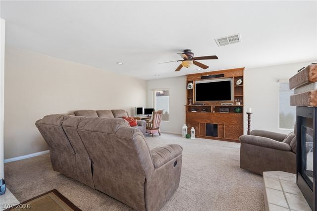 9752 Lookout Canyon Court, Las Vegas, NV 89183