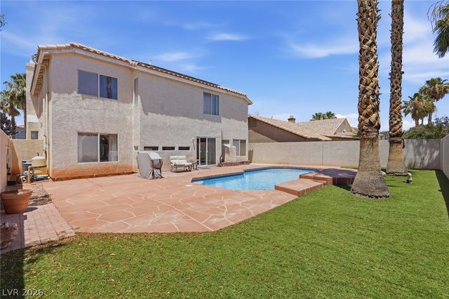 9752 Lookout Canyon Court, Las Vegas, NV 89183