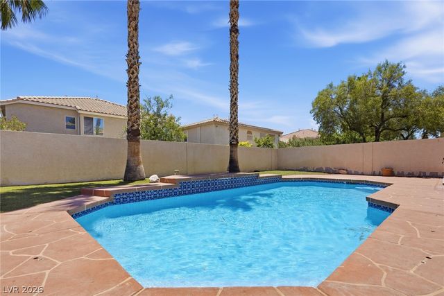 9752 Lookout Canyon Court, Las Vegas, NV 89183