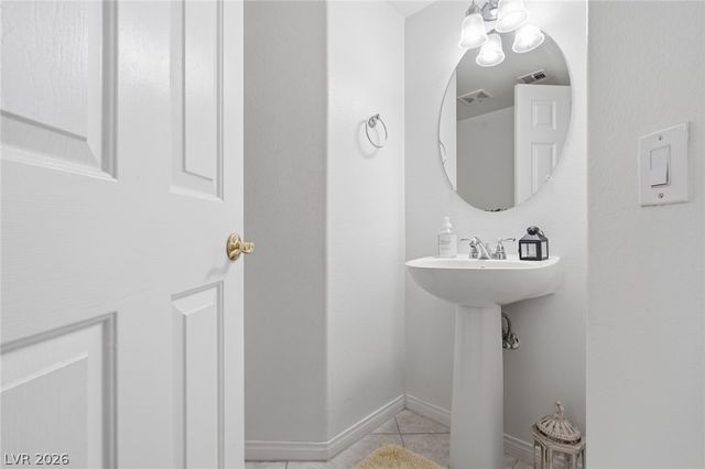 9752 Lookout Canyon Court, Las Vegas, NV 89183
