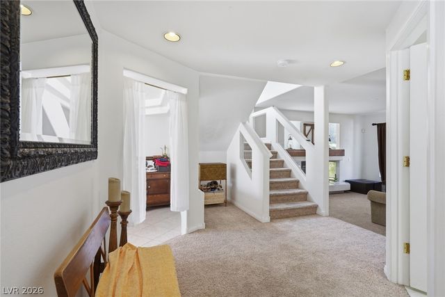 9752 Lookout Canyon Court, Las Vegas, NV 89183