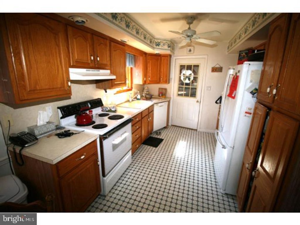 26 PILLAR RD, Reading, PA 19605