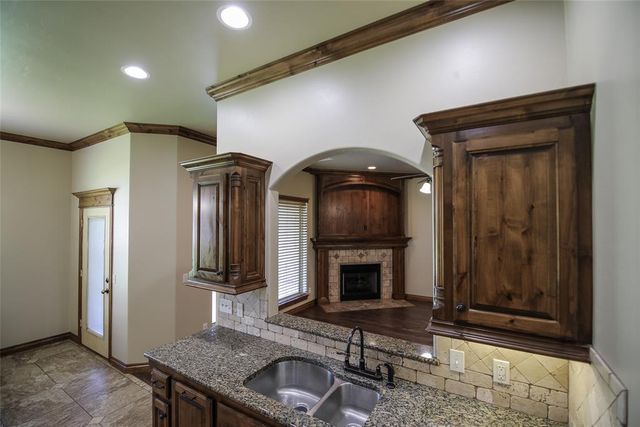 24995 Tanglewood Drive, Blanchard, OK 73010