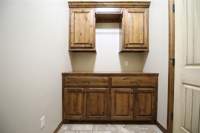 24995 Tanglewood Drive, Blanchard, OK 73010