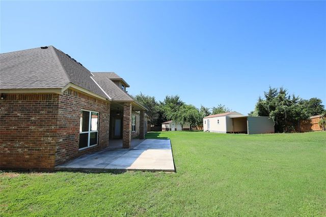 24995 Tanglewood Drive, Blanchard, OK 73010