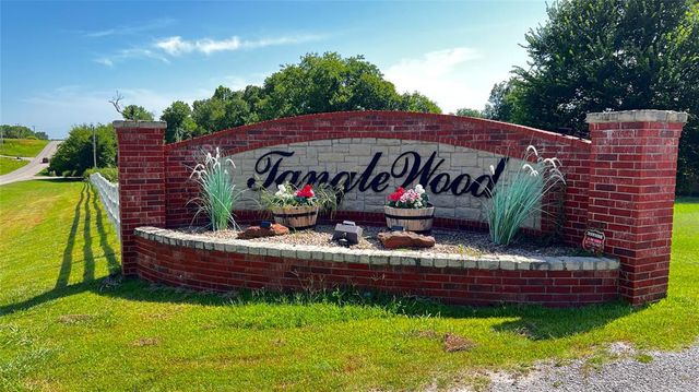 24995 Tanglewood Drive, Blanchard, OK 73010