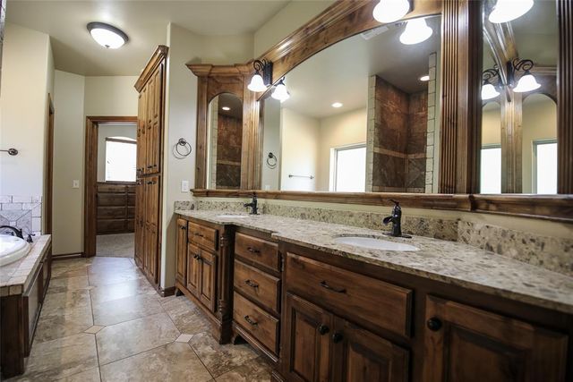 24995 Tanglewood Drive, Blanchard, OK 73010