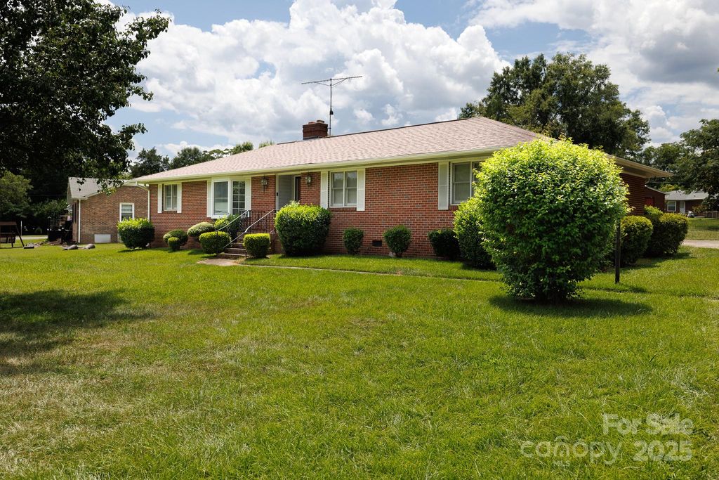 1447 Sullivan Street, Rock Hill, SC 29730