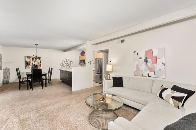 4719 Eli Ct, Carmichael, CA 95608