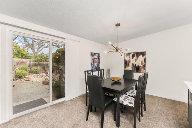 4719 Eli Ct, Carmichael, CA 95608