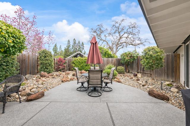 4719 Eli Ct, Carmichael, CA 95608