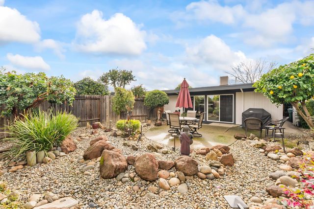 4719 Eli Ct, Carmichael, CA 95608