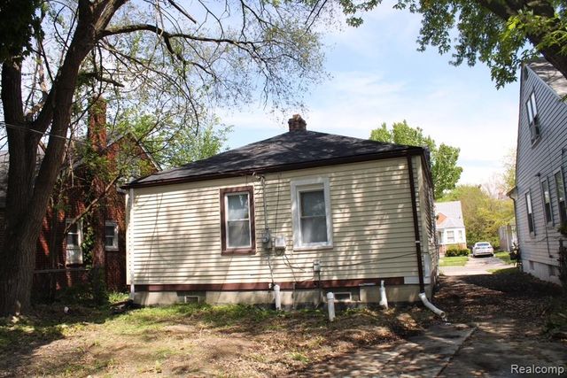 8311 Westwood Street, Detroit, MI 48228