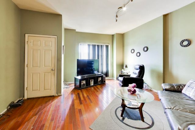 1116 S Homan Avenue, Chicago, IL 60624