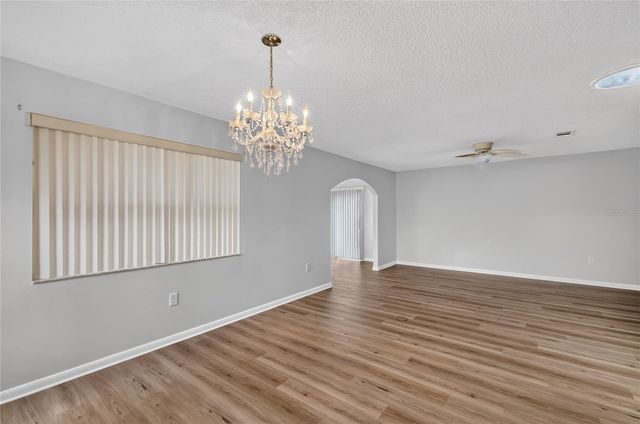 822 DUNDEE CIRCLE, Leesburg, FL 34788