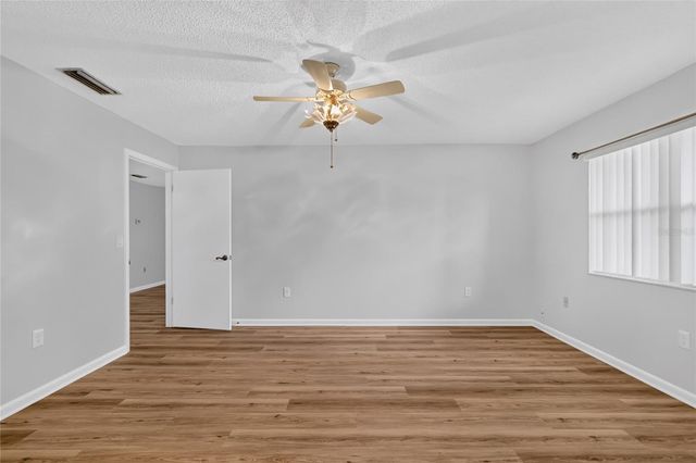 822 DUNDEE CIRCLE, Leesburg, FL 34788