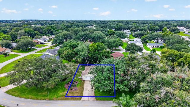 822 DUNDEE CIRCLE, Leesburg, FL 34788