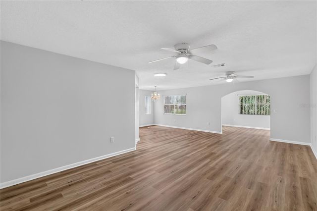 822 DUNDEE CIRCLE, Leesburg, FL 34788