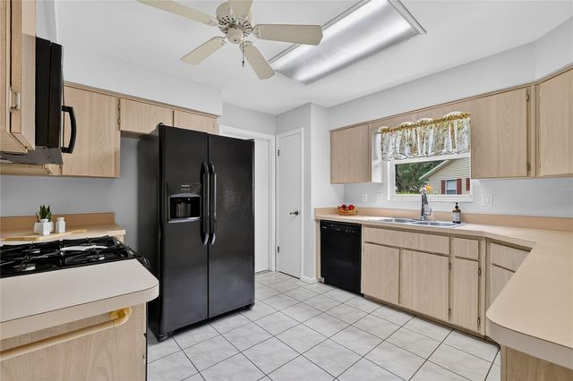 822 DUNDEE CIRCLE, Leesburg, FL 34788